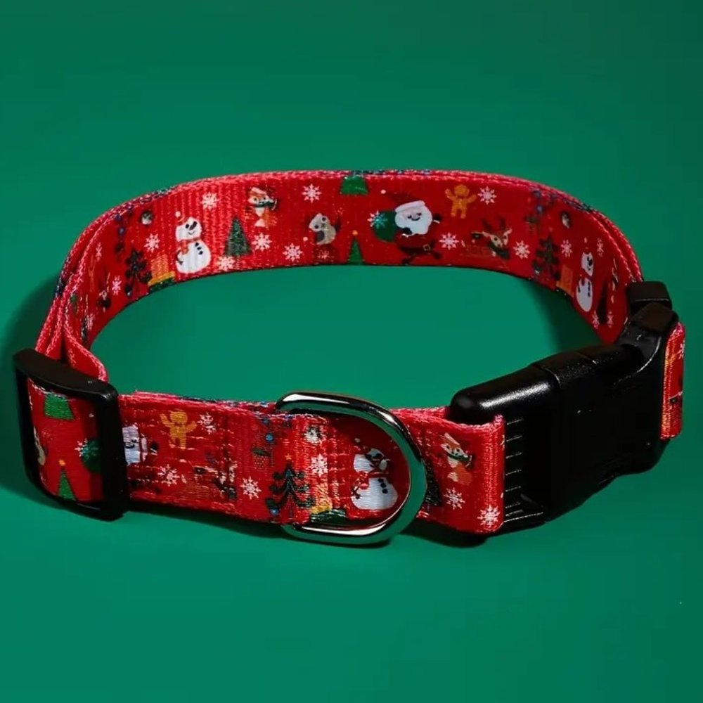 NWT Christmas Holiday Dog Collar Red Medium